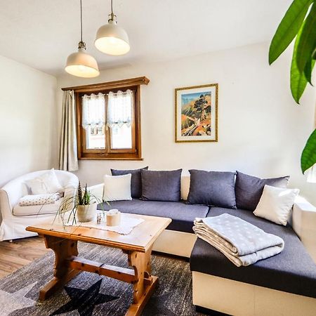 Appartement Chasa Curtins à Valchava Extérieur photo